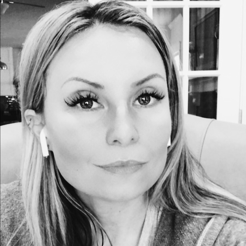 Meet your Posher, Kendra
